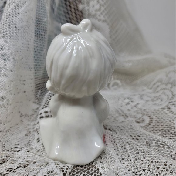 Sophia -Ann Figurine Little Girl Pink & Gold Trim - Picture 4 of 7